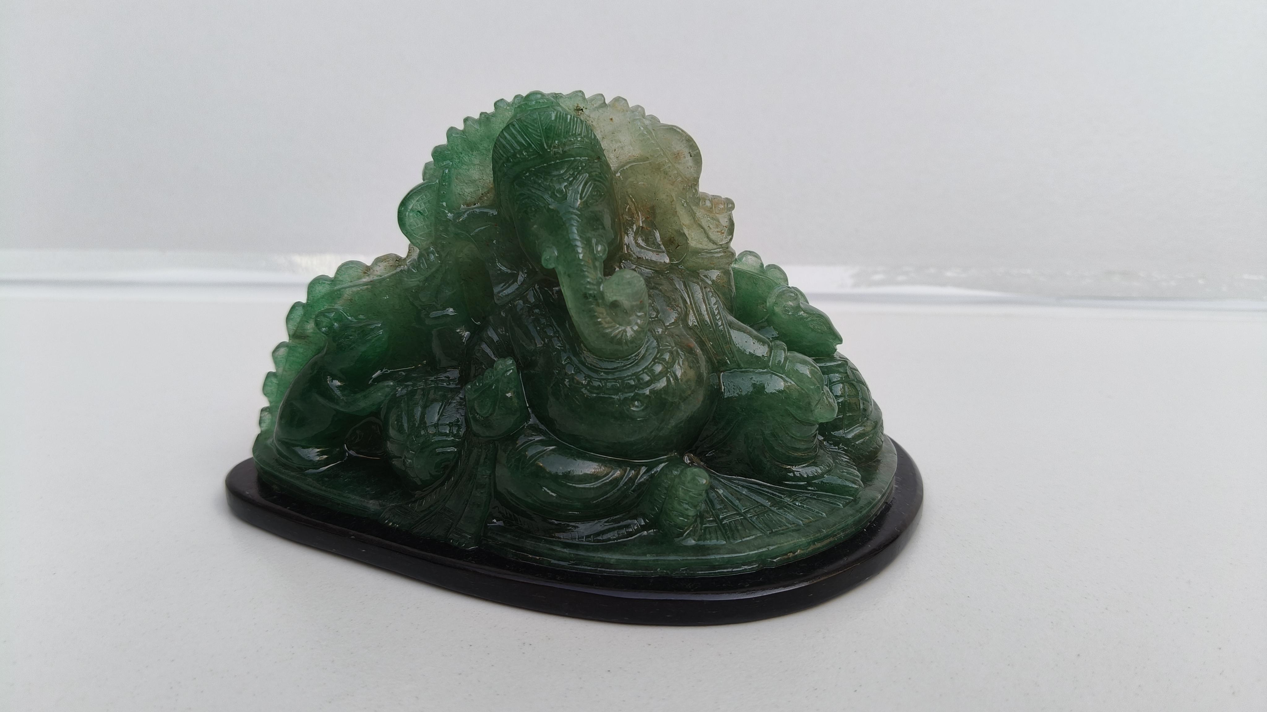 GREEN QUARTZ GANESHA, GANESHA STATUE,ELEPHANT DEITY, GANESHA CARVING, HANDCRAVED GANESHA,  GANESHA CARVING, JADE GANESHA, ELEPHANT GOD, NATURAL STONE GANESHA,